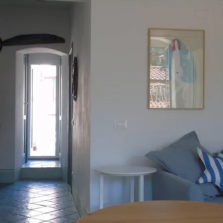 Il Polpo E La Sirena * Lerici